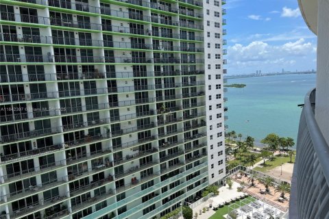 Condominio en alquiler en Miami, Florida, 1 dormitorio, 73.49 m2 № 1836694 - foto 19