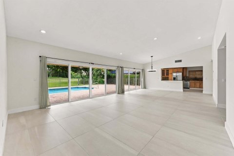 Villa ou maison à vendre à Boca Raton, Floride: 3 chambres, 227.33 m2 № 2439395 - photo 11