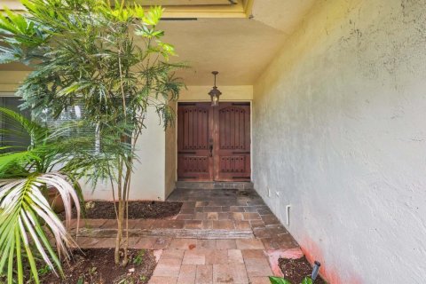 Villa ou maison à vendre à Boca Raton, Floride: 3 chambres, 227.33 m2 № 2439395 - photo 6