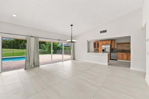 Villa ou maison à vendre à Boca Raton, Floride: 3 chambres, 227.33 m2 № 2439395 - photo 15