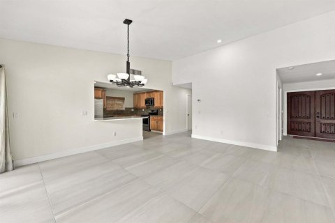 Villa ou maison à vendre à Boca Raton, Floride: 3 chambres, 227.33 m2 № 2439395 - photo 16
