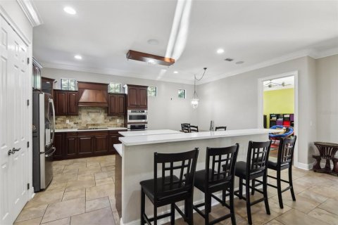 House in Tampa, Florida 4 bedrooms, 311.22 sq.m. № 1745560 - photo 18