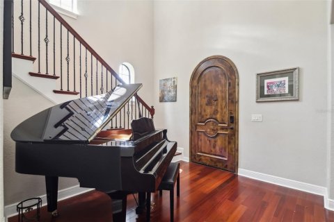 House in Tampa, Florida 4 bedrooms, 311.22 sq.m. № 1745560 - photo 6