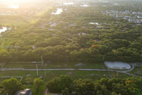 Купить виллу или дом в Дания-Бич, Флорида 4 спальни, 216м2, № 2430024 - фото 21