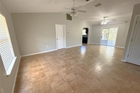 House in Ocala, Florida 3 bedrooms, 117.8 sq.m. № 1778040 - photo 5