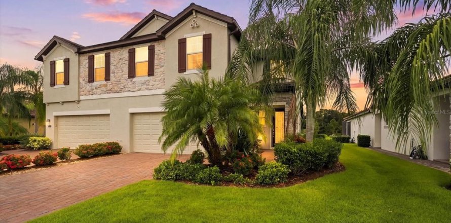 Villa ou maison à Lakewood Ranch, Floride 3 chambres, 178.93 m2 № 2315192