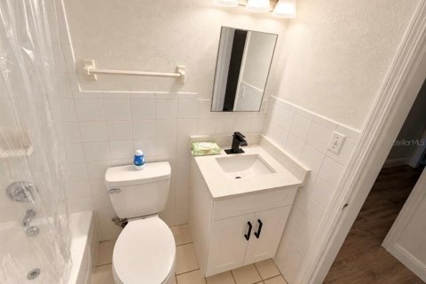 Villa ou maison à vendre à Tampa, Floride: 6 chambres, 214.05 m2 № 2416528 - photo 14