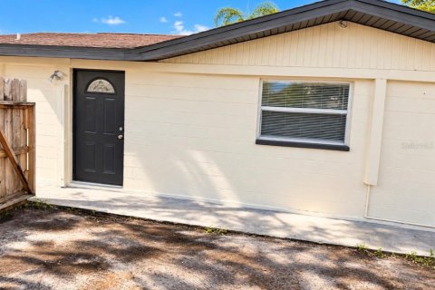 Villa ou maison à vendre à Tampa, Floride: 6 chambres, 214.05 m2 № 2416528 - photo 27