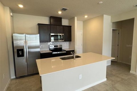 Townhouse in Kissimmee, Florida 3 bedrooms, 156.35 sq.m. № 1857781 - photo 11