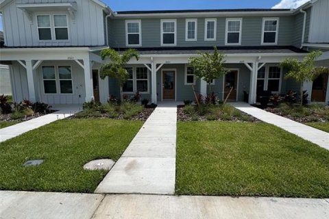 Townhouse in Kissimmee, Florida 3 bedrooms, 156.35 sq.m. № 1857781 - photo 1