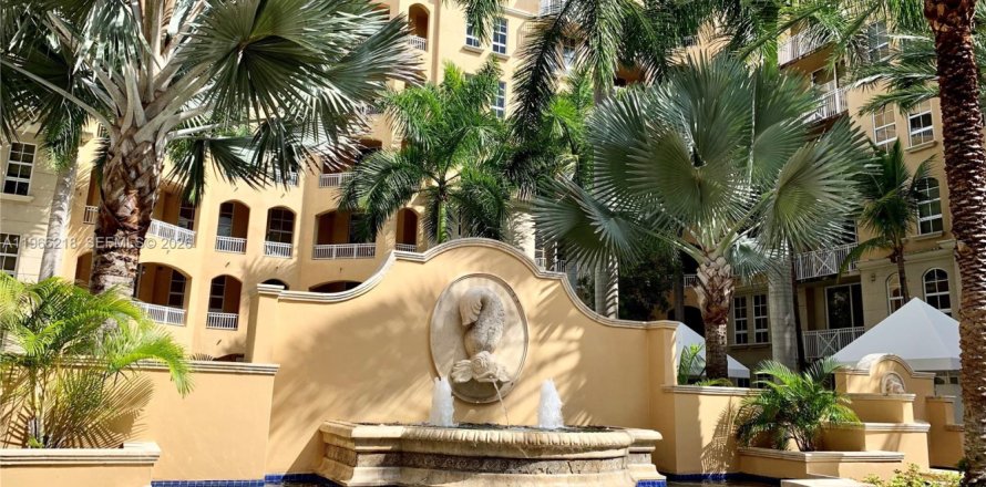 Condominio en Aventura, Florida, 2 dormitorios  № 2028081