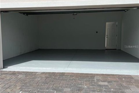 Villa ou maison à louer à Kissimmee, Floride: 4 chambres, 189.89 m2 № 2116215 - photo 5