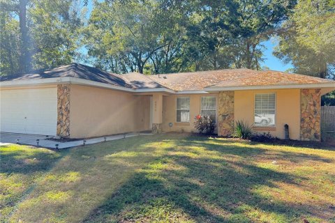 Casa en Ocala, Florida 3 dormitorios, 124.58 m2 № 2104325