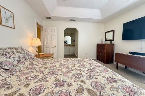 House in Ocala, Florida 3 bedrooms, 124.58 sq.m. № 2104325 - photo 14