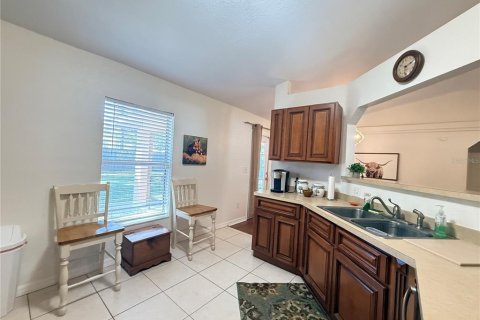 House in Ocala, Florida 3 bedrooms, 124.58 sq.m. № 2104325 - photo 9