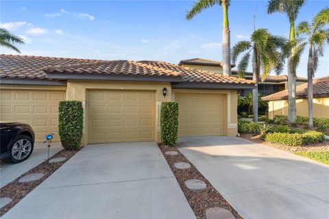 Condo in Bradenton, Florida, 2 bedrooms  № 1869516 - photo 2