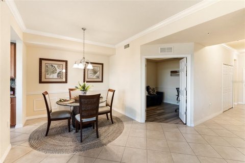 Condo in Bradenton, Florida, 2 bedrooms  № 1869516 - photo 14