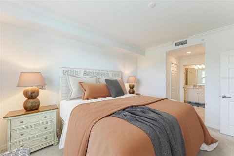 Condo in Bradenton, Florida, 2 bedrooms  № 2214084 - photo 21