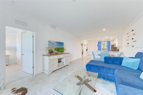 Condo in Bradenton, Florida, 2 bedrooms  № 2214084 - photo 12