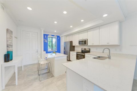 Condo in Bradenton, Florida, 2 bedrooms  № 2214084 - photo 15
