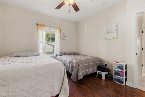 House in Palm Bay, Florida 3 bedrooms, 172.8 sq.m. № 2427520 - photo 17