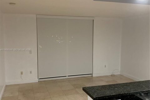 Copropriété à louer à Miami, Floride: 1 chambre, 66.33 m2 № 2031604 - photo 10