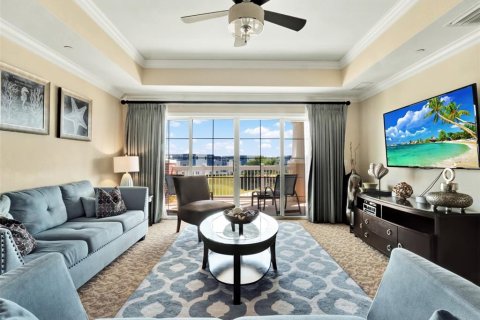 Condominio en venta en Four Corners, Florida, 3 dormitorios, 151.43 m2 № 1642970 - foto 16