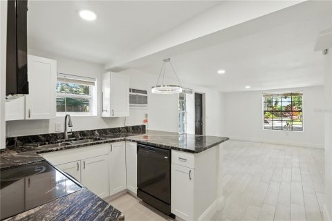 Apartamento en alquiler en Orlando, Florida, 1 dormitorio, 55.74 m2 № 1908137 - foto 8