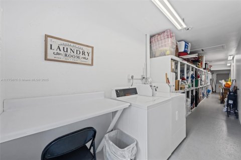 Copropriété à vendre à Deerfield Beach, Floride: 2 chambres, 76.18 m2 № 2027186 - photo 21