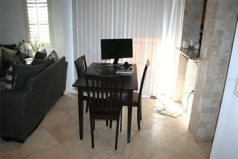 Condominio en venta en Lake Mary, Florida, 1 dormitorio, 86.86 m2 № 1608420 - foto 10
