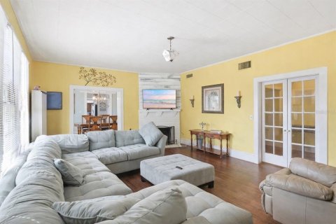 House in Crescent City, Florida 4 bedrooms, 241.55 sq.m. № 2144729 - photo 11