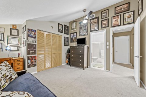 Condo in Oakland Park, Florida, 2 bedrooms № 2088391 - photo 13