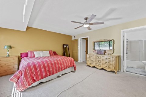 Condo in Oakland Park, Florida, 2 bedrooms № 2088391 - photo 12