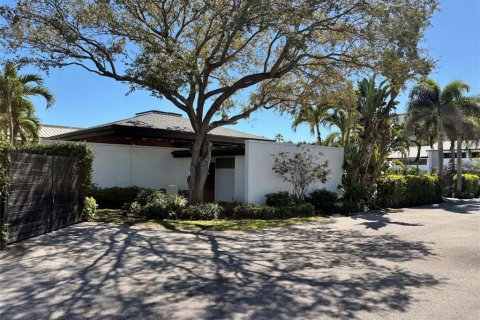 Condo in Oakland Park, Florida, 2 bedrooms № 2088391 - photo 22