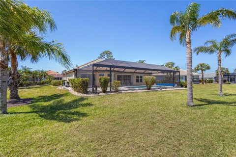 House in Punta Gorda, Florida 2 bedrooms, 185.9 sq.m. № 1648824 - photo 29