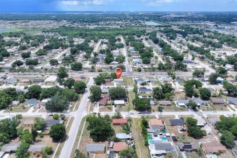 Casa en venta en Tampa, Florida, 3 dormitorios, 106.84 m2 № 2219247 - foto 21
