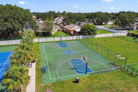House in Valrico, Florida 3 bedrooms, 120.77 sq.m. № 1876402 - photo 30