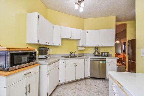 House in Valrico, Florida 3 bedrooms, 120.77 sq.m. № 1876402 - photo 10