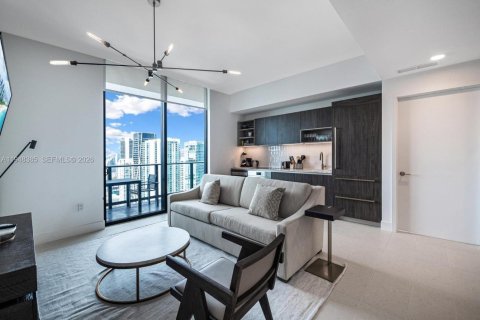 Condo in Miami, Florida, 2 bedrooms  № 2004642 - photo 8