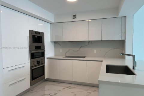 Copropriété à vendre à Sunny Isles Beach, Floride: 3 chambres, 141.58 m2 № 2254917 - photo 5