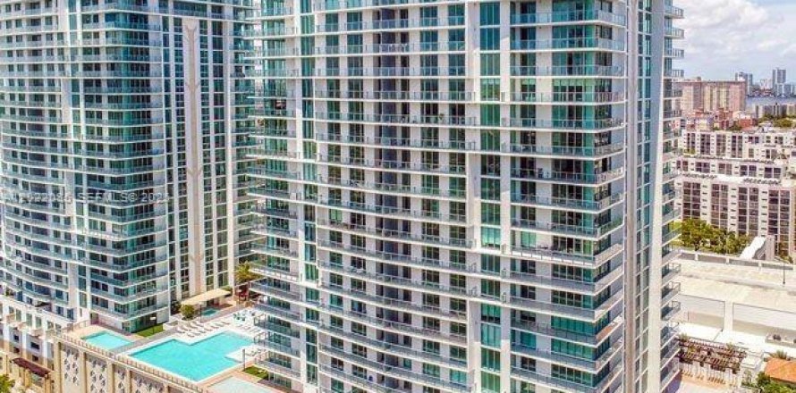 Condo à Sunny Isles Beach, Floride, 3 chambres  № 2254917