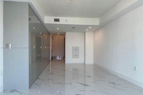 Copropriété à vendre à Sunny Isles Beach, Floride: 3 chambres, 141.58 m2 № 2254917 - photo 13