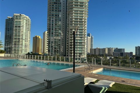 Copropriété à vendre à Sunny Isles Beach, Floride: 3 chambres, 141.58 m2 № 2254917 - photo 29