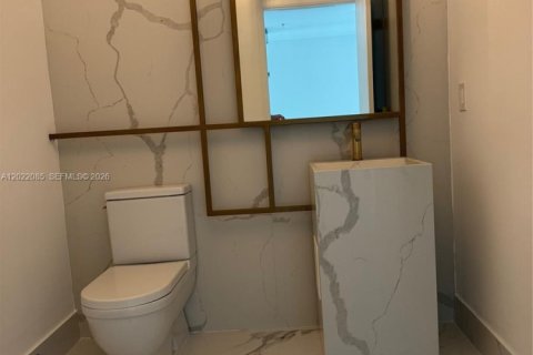 Copropriété à vendre à Sunny Isles Beach, Floride: 3 chambres, 141.58 m2 № 2254917 - photo 27