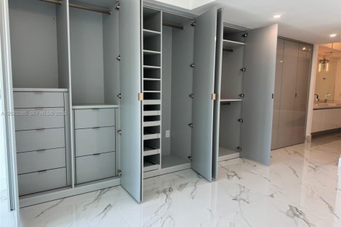 Copropriété à vendre à Sunny Isles Beach, Floride: 3 chambres, 141.58 m2 № 2254917 - photo 19