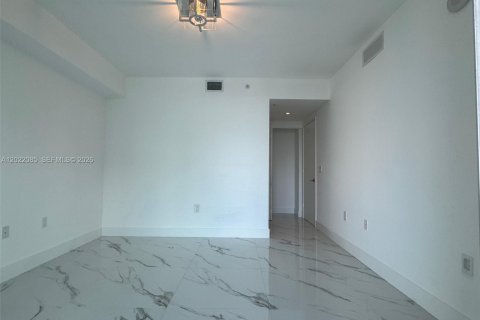 Copropriété à vendre à Sunny Isles Beach, Floride: 3 chambres, 141.58 m2 № 2254917 - photo 24