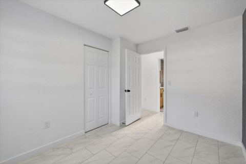 Casa en venta en Largo, Florida, 4 dormitorios, 102.19 m2 № 2092236 - foto 16