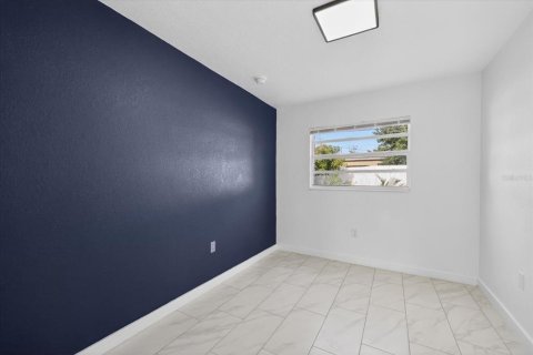 Casa en venta en Largo, Florida, 4 dormitorios, 102.19 m2 № 2092236 - foto 15