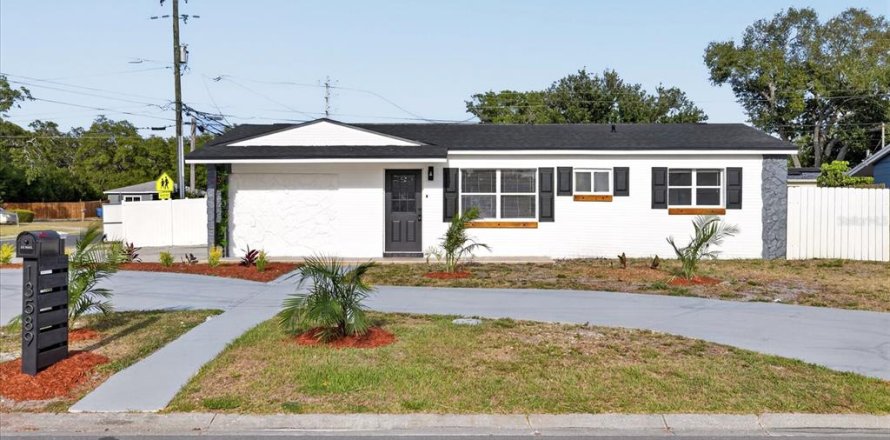 Casa en Largo, Florida 4 dormitorios, 102.19 m2 № 2092236