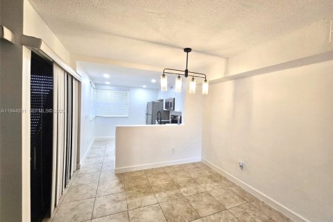 Copropriété à vendre à Homestead, Floride: 2 chambres, 80.17 m2 № 2001322 - photo 4